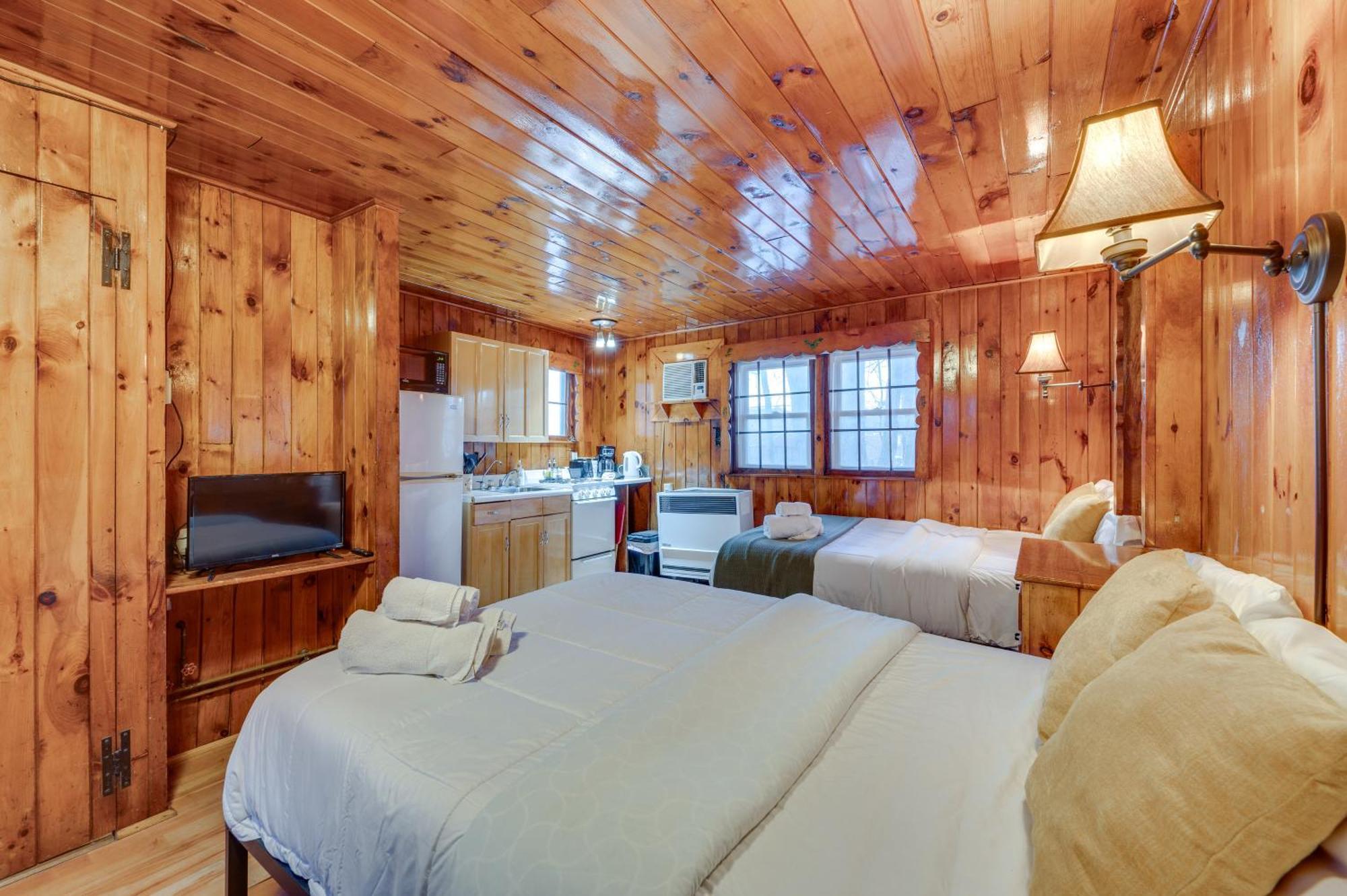Cozy Laconia Studio With Pool Access - 2 Mi To Lake! Apartment Exterior foto