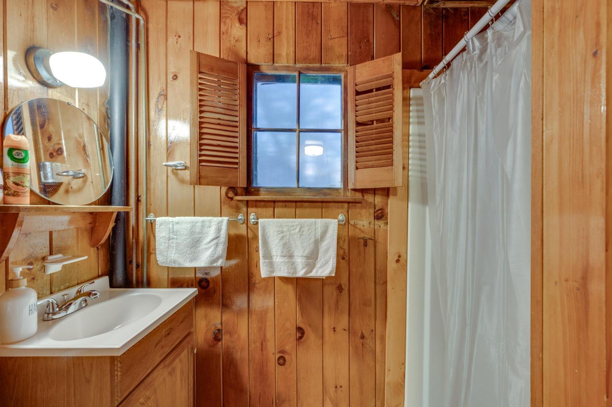 Cozy Laconia Studio With Pool Access - 2 Mi To Lake! Apartment Exterior foto